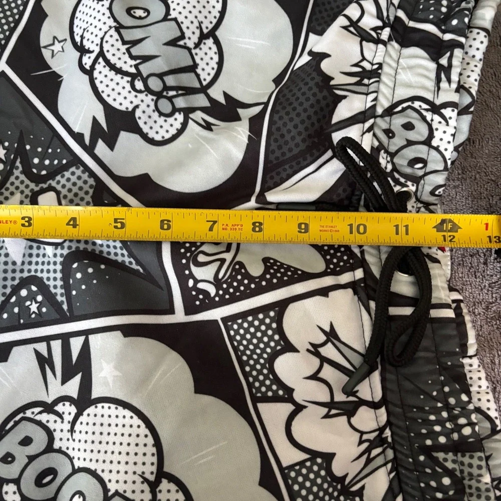 NEW Drill Clothing Co Swim Shorts Medium Grey Comic Book Pop Art D2307-Y2821 NEW
